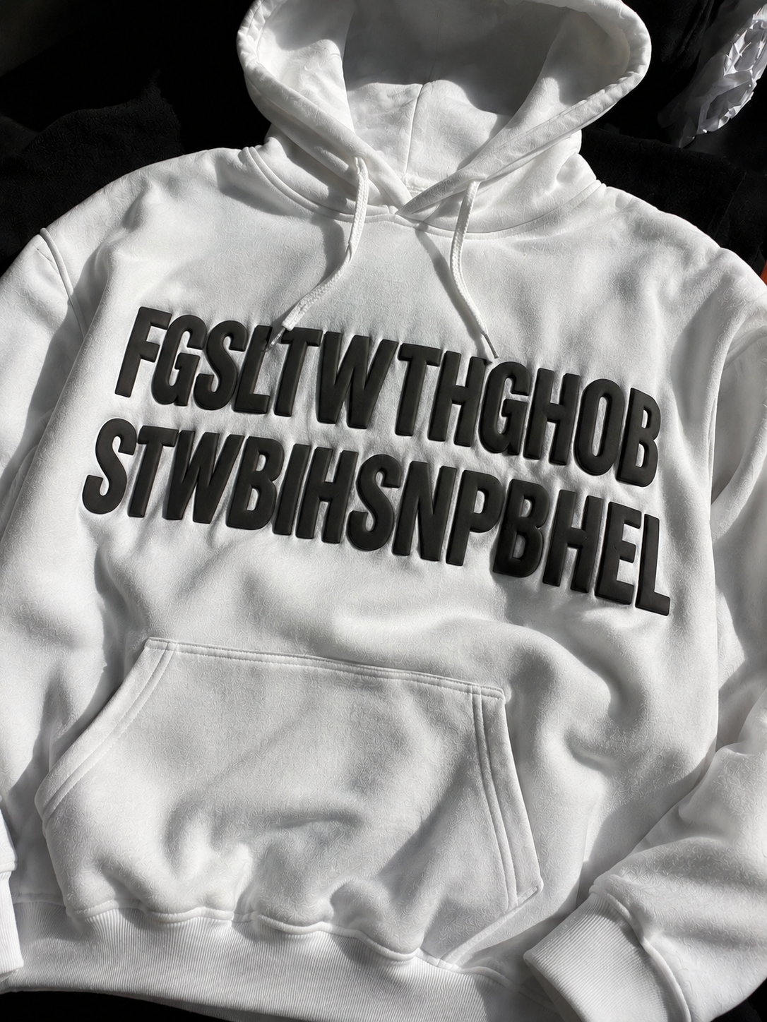 *BLANCO* FGSLTWorld™ Hoodie Off-White
